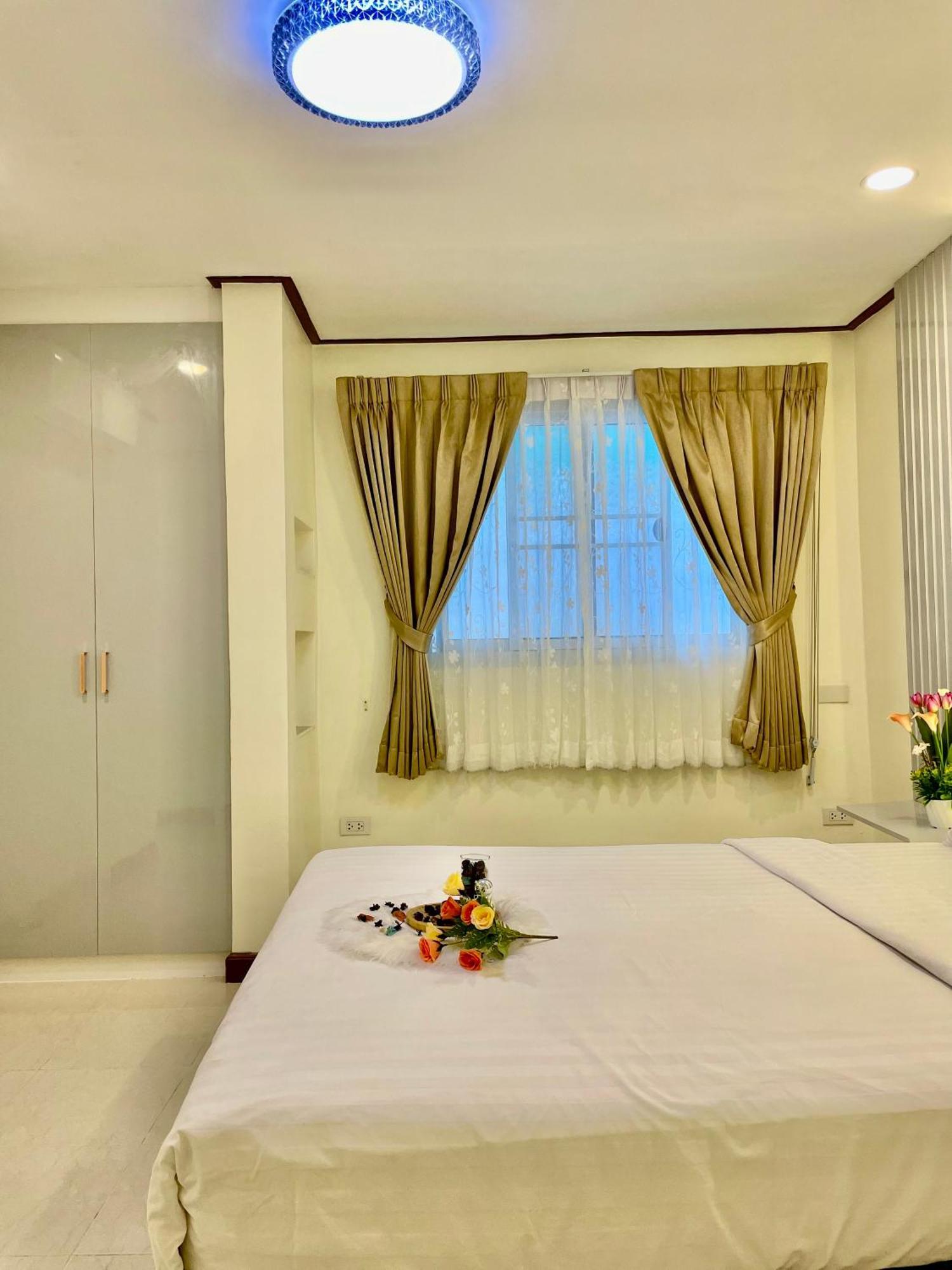 Pattaya Pool Villa39A 300 Mater To Beach Gate Exit Екстериор снимка